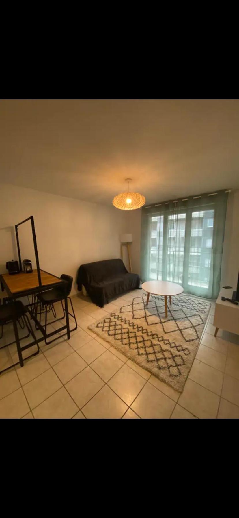 Calme Centre Avec Place Parking Apartment *